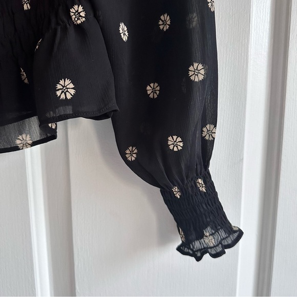 Madewell (Re)sourced‎ Georgette Square-Neck Smock-Waist Top in Bloom Dot Medium - Picture 5 of 9